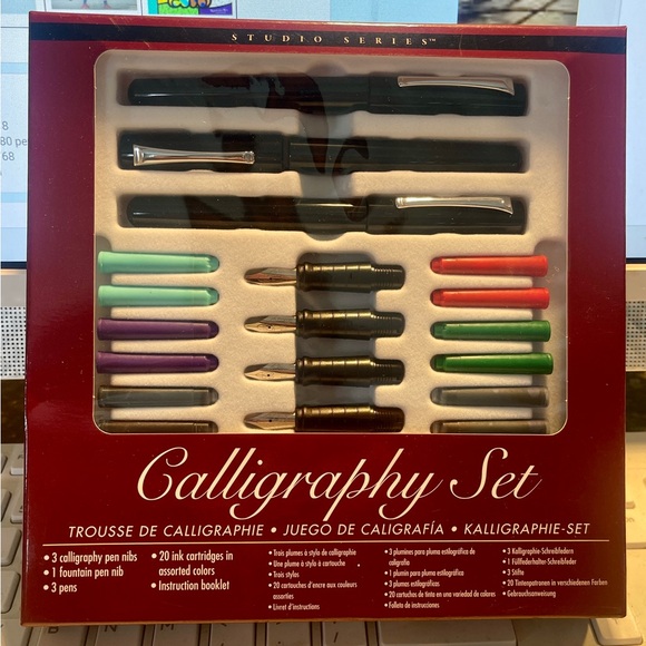 Studio Series Calligraphy Set - Picture 1 of 2